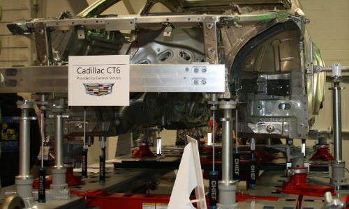 Chief’s new Cadillac-approved CT6 holding system enables collision repair technicians to anchor the 2016 CT6 to a frame rack for sectioning.