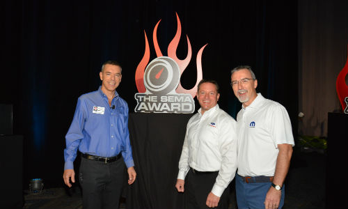 The 2015 SEMA Award for Hottest Car for the Ford Mustang, Hottest Truck for the Ford F-Series and Hottest Sport Compact for the Ford Focus was presented by SEMA President and CEO Chris Kersting (left) to Global Director Ford Performance Dave Pericak (centre). The SEMA Award for Hottest 4x4-SUV went to Jeep for the Jeep Wrangler, and was presented to Pietro Gorlier (right), head of Mopar.