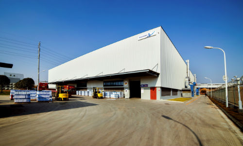 AkzoNobel’s new powder coatings facility in Chengdu, China. AkzoNobel now owns more than 30 production sites across China.  