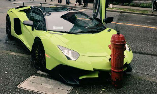 A crashed Lambo on the streets of Vancouver caught some attention this week. As a story in the National Post notes, 'the detailer on this neon green Lambhorgini did a bang-up job. But so did the driver.'