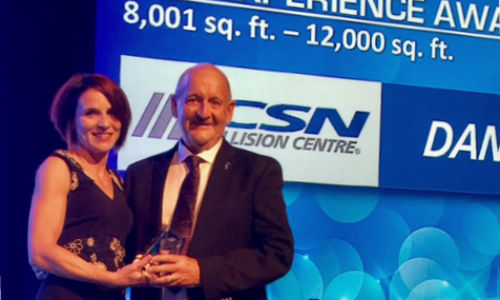 Lianne Perissinotti Le Rue of CSN Collision Centres presents Dana Alexander of CSN Dan's with a CSN Experience Award 8,001 to 12,000 at the network's conference in St. John's. Check out the gallery below for more photos from the awards night!