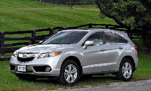 Mike Ash was surprised when his 2016 Acura MDX tried to pull him into an adjacent lane.